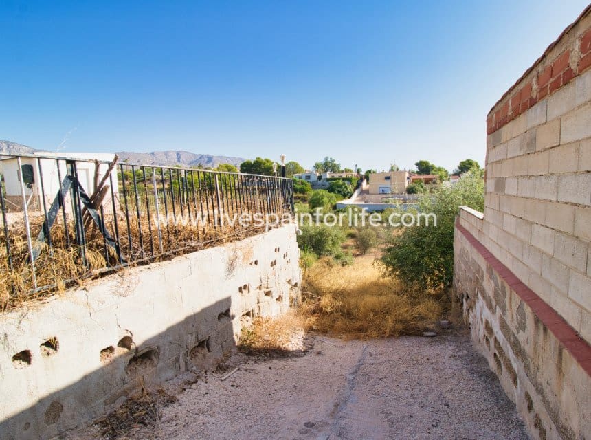 Finca/Casa Rural de 2 habitaciones en Albatera en venta con piscina - 160.000 € (Ref: 10098931)