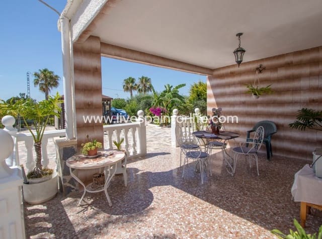 Finca/Casa Rural de 4 habitaciones en Albatera en venta con piscina garaje - 349.999 € (Ref: 10100498)