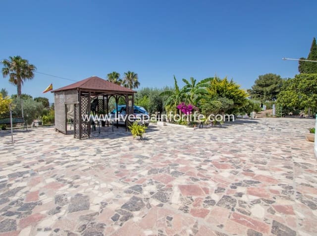 Finca/Casa Rural de 4 habitaciones en Albatera en venta con piscina garaje - 349.999 € (Ref: 10100498)