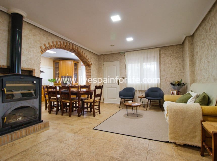 4 slaapkamer Finca/Landhuis te koop in Elche / Elx met zwembad garage - € 799.000 (Ref: 10101043)