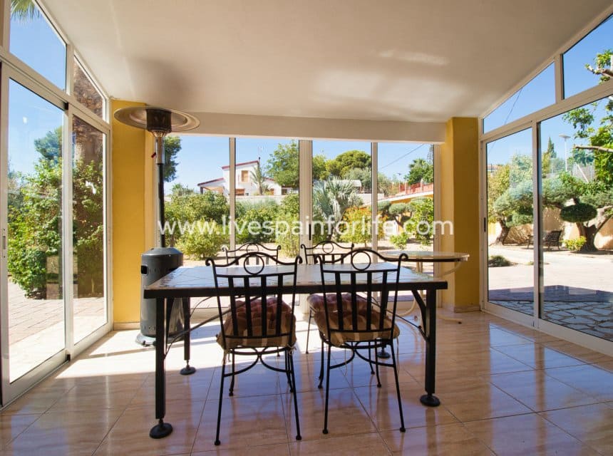 6 chambre Finca/Maison de Campagne à vendre à Albatera avec piscine garage - 485 000 € (Ref: 10101044)