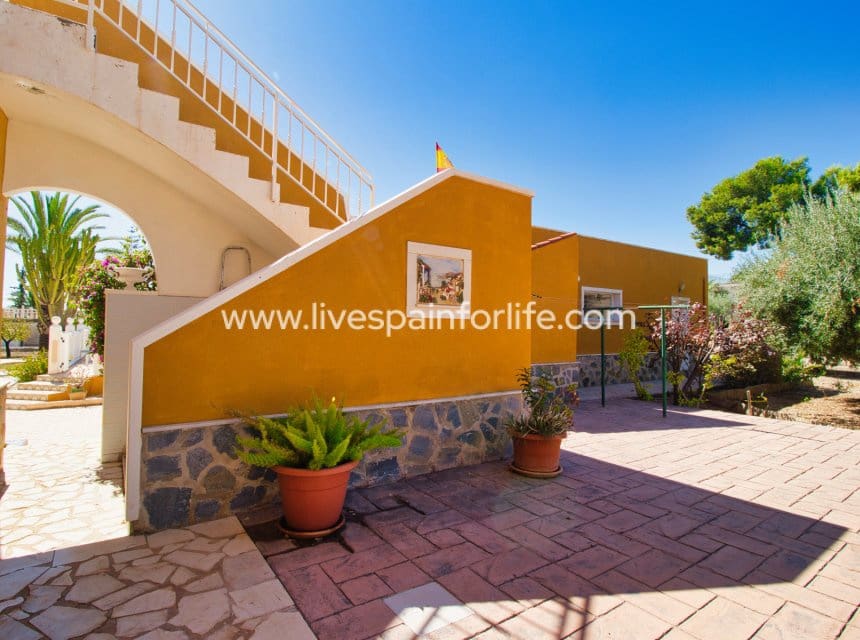 6 chambre Finca/Maison de Campagne à vendre à Albatera avec piscine garage - 485 000 € (Ref: 10101044)
