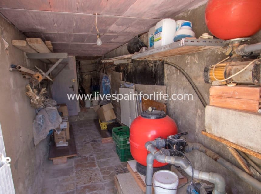 4 slaapkamer Finca/Landhuis te koop in Alicante stad met zwembad garage - € 349.999 (Ref: 10101048)