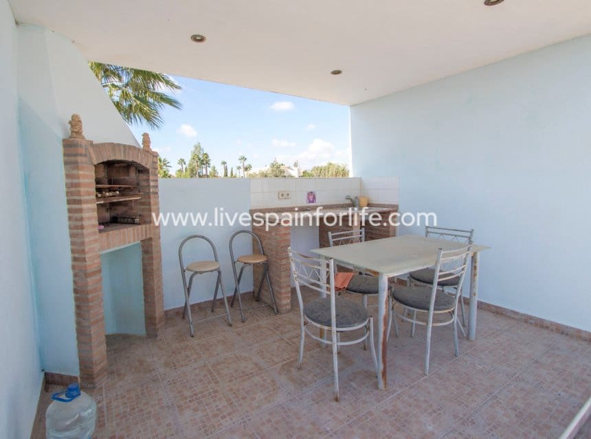 Finca/Casa Rural de 4 habitaciones en Catral en venta con piscina garaje - 440.000 € (Ref: 10120722)