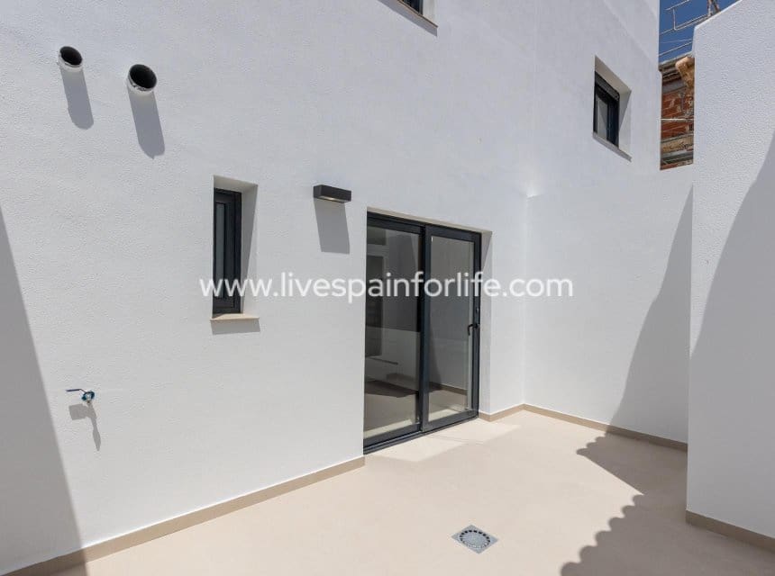 3 bedroom Terraced Villa for sale in Rafal with pool garage - € 295,000 (Ref: 10130598)