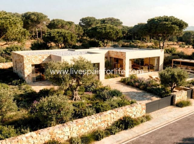 3 slaapkamer Villa te koop in La Romana met zwembad garage - € 508.096 (Ref: 10140148)