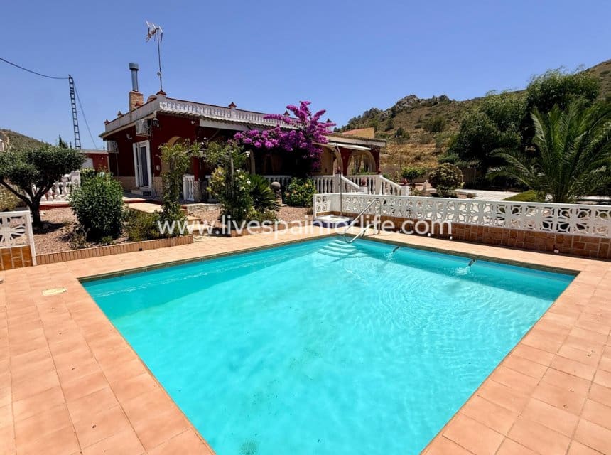 4 slaapkamer Finca/Landhuis te koop in Hondon de los Frailes met zwembad garage - € 339.950 (Ref: 10140280)
