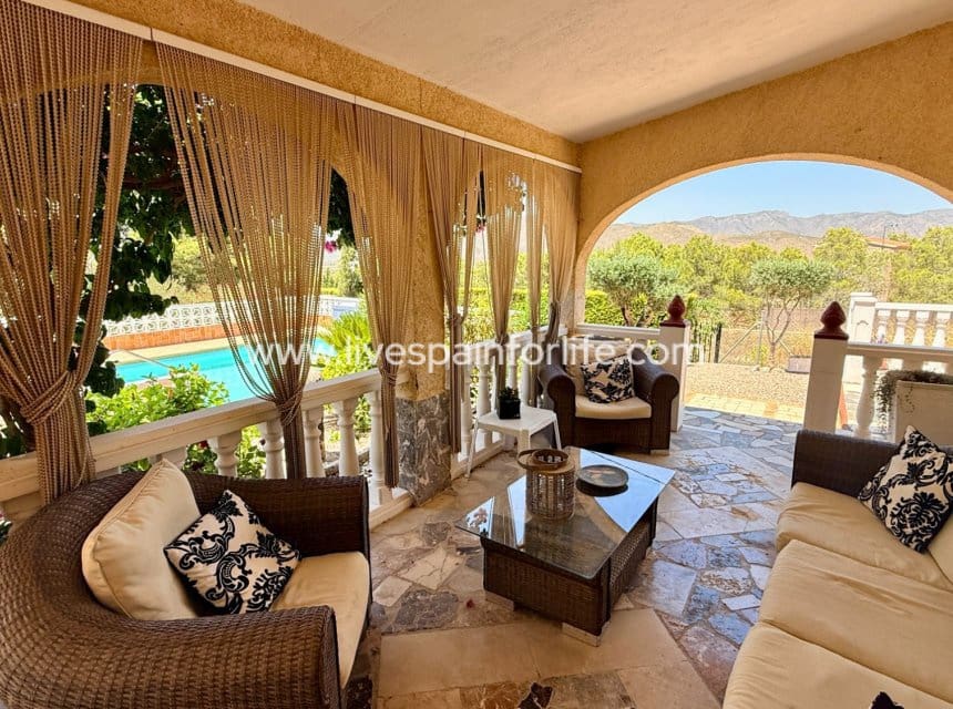 4 slaapkamer Finca/Landhuis te koop in Hondon de los Frailes met zwembad garage - € 339.950 (Ref: 10140280)