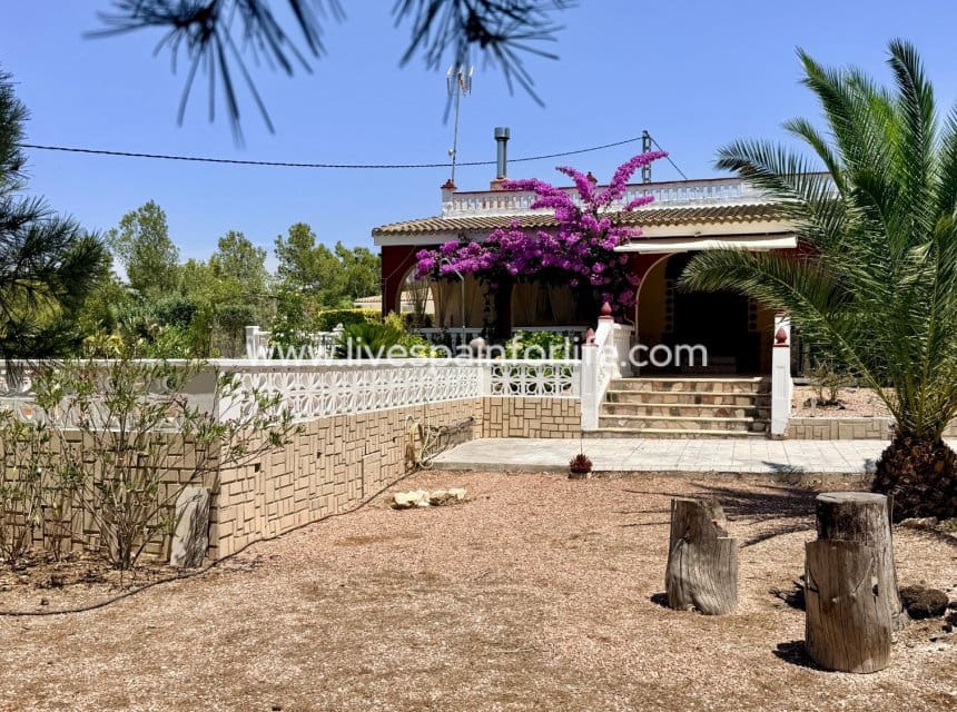 4 slaapkamer Finca/Landhuis te koop in Hondon de los Frailes met zwembad garage - € 339.950 (Ref: 10140280)