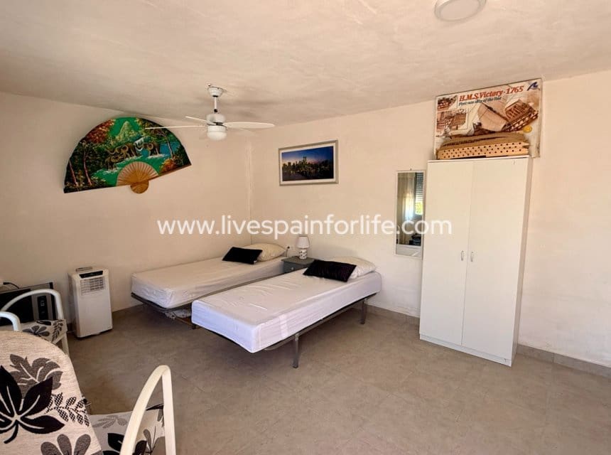 4 slaapkamer Finca/Landhuis te koop in Hondon de los Frailes met zwembad garage - € 339.950 (Ref: 10140280)
