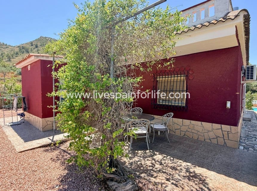 4 slaapkamer Finca/Landhuis te koop in Hondon de los Frailes met zwembad garage - € 339.950 (Ref: 10140280)