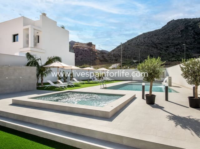 3 bedroom Townhouse for sale in Cox with pool garage - € 223,000 (Ref: 10140281)