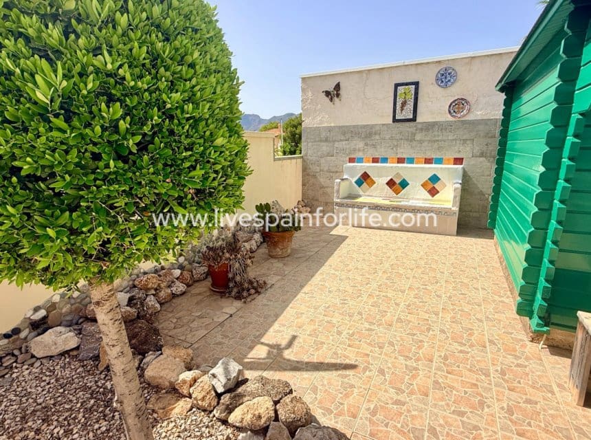 7 bedroom Villa for sale in Hondon de las Nieves with pool garage - € 399,950 (Ref: 10140282)