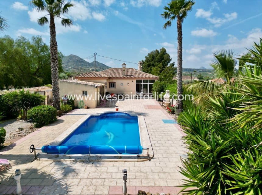 2 camera da letto Villa in vendita in Hondon de los Frailes con piscina - 275.000 € (Rif: 10140283)