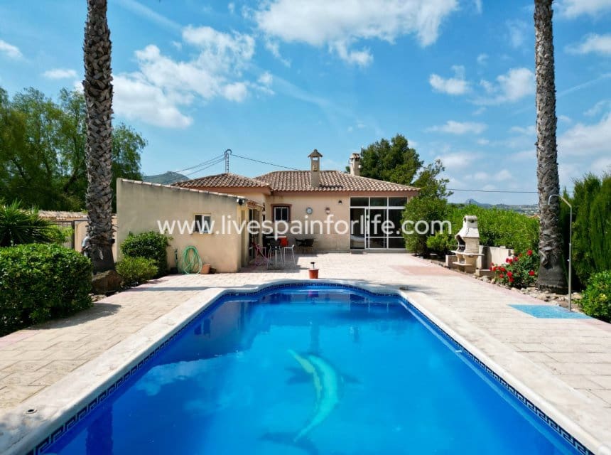 2 camera da letto Villa in vendita in Hondon de los Frailes con piscina - 275.000 € (Rif: 10140283)