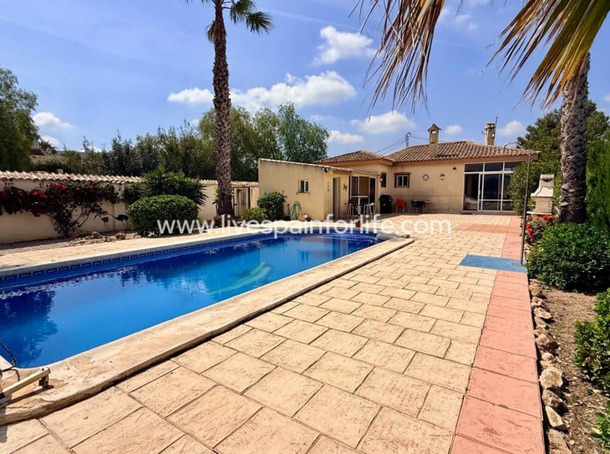 2 camera da letto Villa in vendita in Hondon de los Frailes con piscina - 275.000 € (Rif: 10140283)