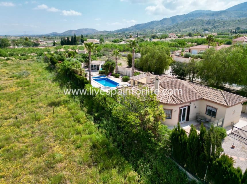 2 camera da letto Villa in vendita in Hondon de los Frailes con piscina - 275.000 € (Rif: 10140283)