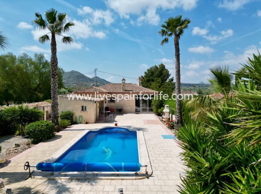 2 camera da letto Villa in vendita in Hondon de los Frailes con piscina - 275.000 € (Rif: 10140283)