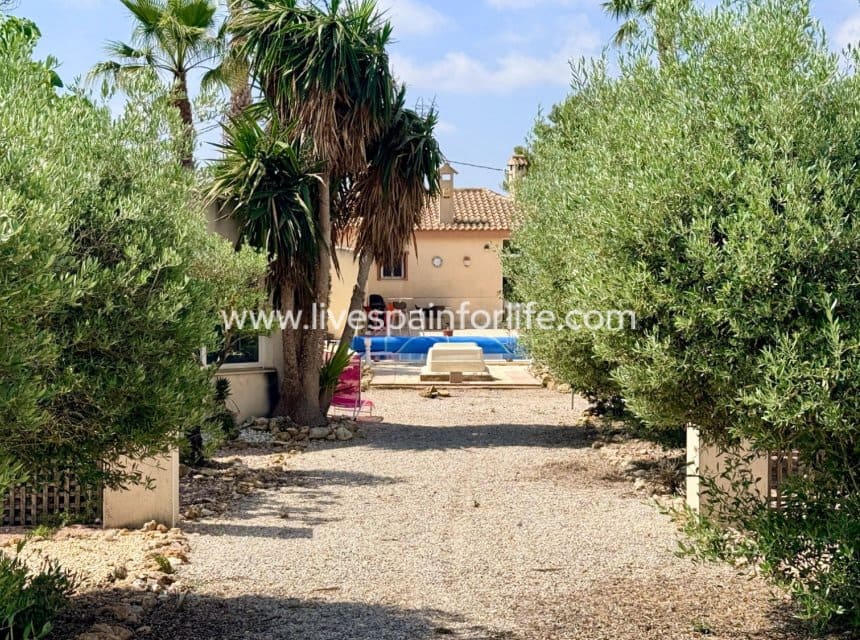 2 camera da letto Villa in vendita in Hondon de los Frailes con piscina - 275.000 € (Rif: 10140283)