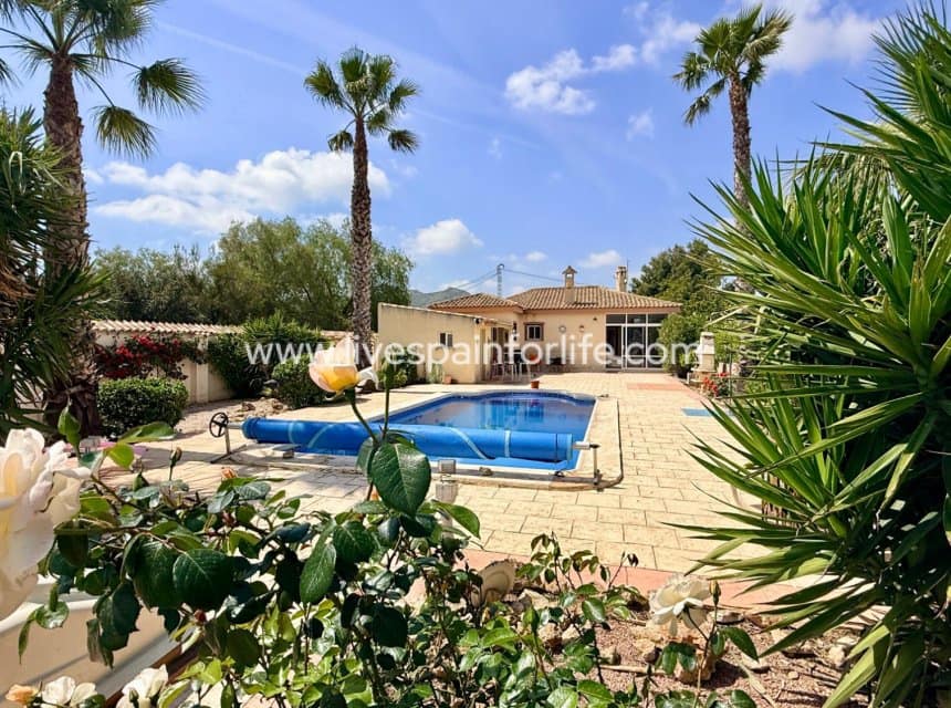 2 camera da letto Villa in vendita in Hondon de los Frailes con piscina - 275.000 € (Rif: 10140283)