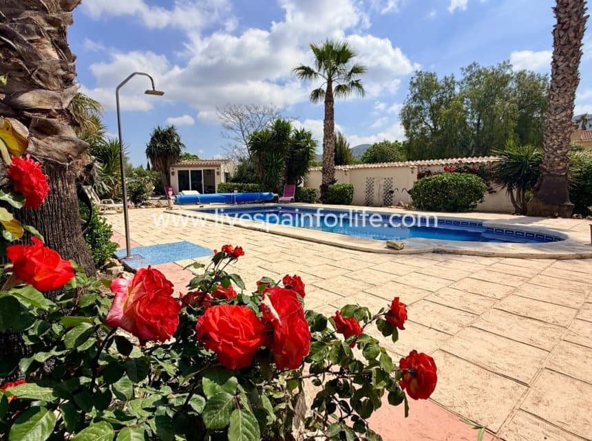 2 camera da letto Villa in vendita in Hondon de los Frailes con piscina - 275.000 € (Rif: 10140283)