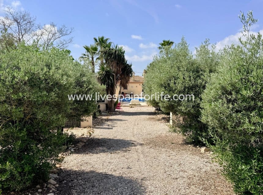 2 camera da letto Villa in vendita in Hondon de los Frailes con piscina - 275.000 € (Rif: 10140283)