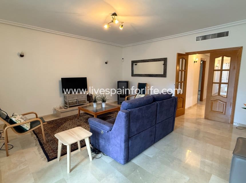 3 soverom Villa til salgs i Hondon de las Nieves med svømmebasseng garasje - € 450 000 (Ref: 10140285)