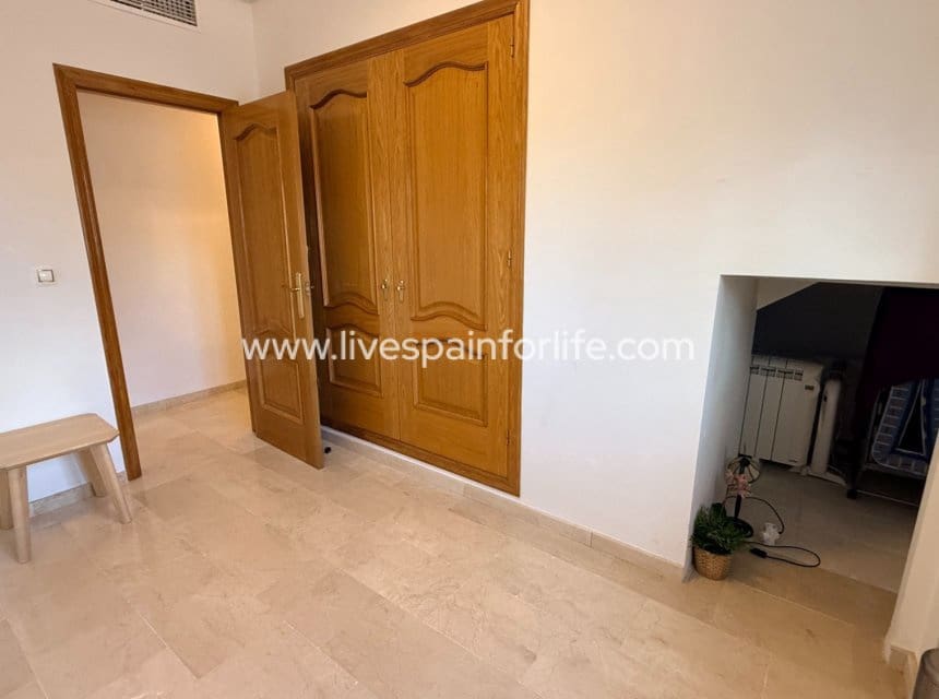 3 soverom Villa til salgs i Hondon de las Nieves med svømmebasseng garasje - € 450 000 (Ref: 10140285)