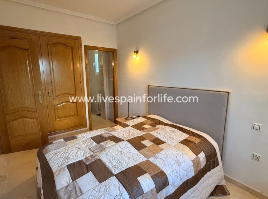 3 soverom Villa til salgs i Hondon de las Nieves med svømmebasseng garasje - € 450 000 (Ref: 10140285)