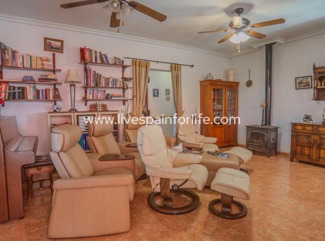 3 makuuhuone Maalaistalo myytävänä paikassa San Bartolomé, Orihuela mukana uima-altaan - 350 000 € (Ref: 10144712)