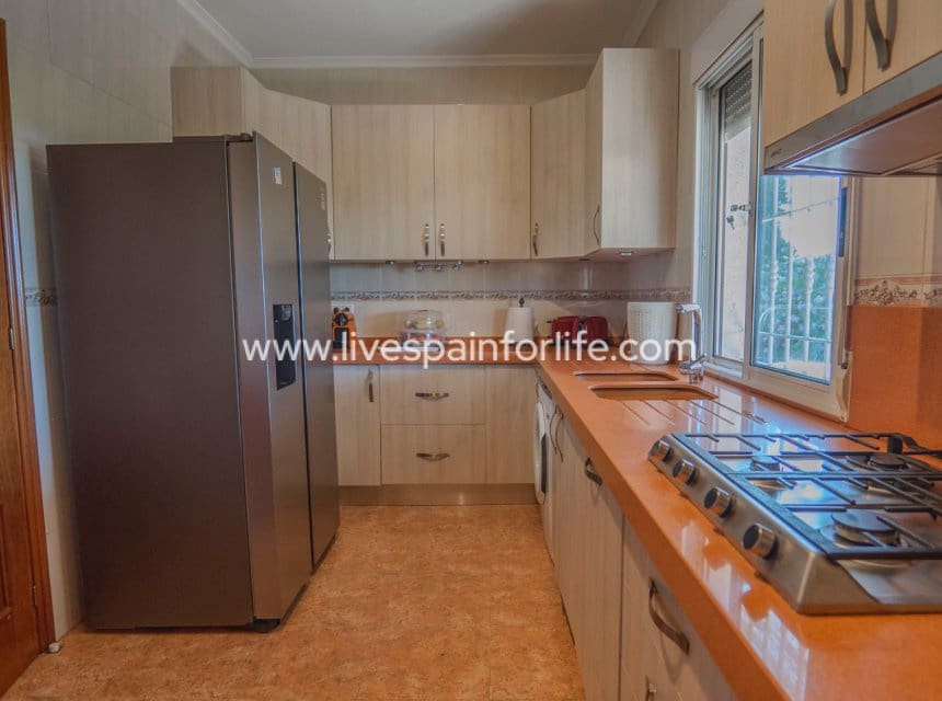 3 makuuhuone Maalaistalo myytävänä paikassa San Bartolome mukana uima-altaan - 350 000 € (Ref: 10144712)