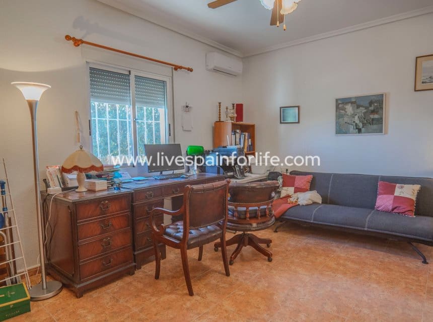 3 makuuhuone Maalaistalo myytävänä paikassa San Bartolome mukana uima-altaan - 350 000 € (Ref: 10144712)