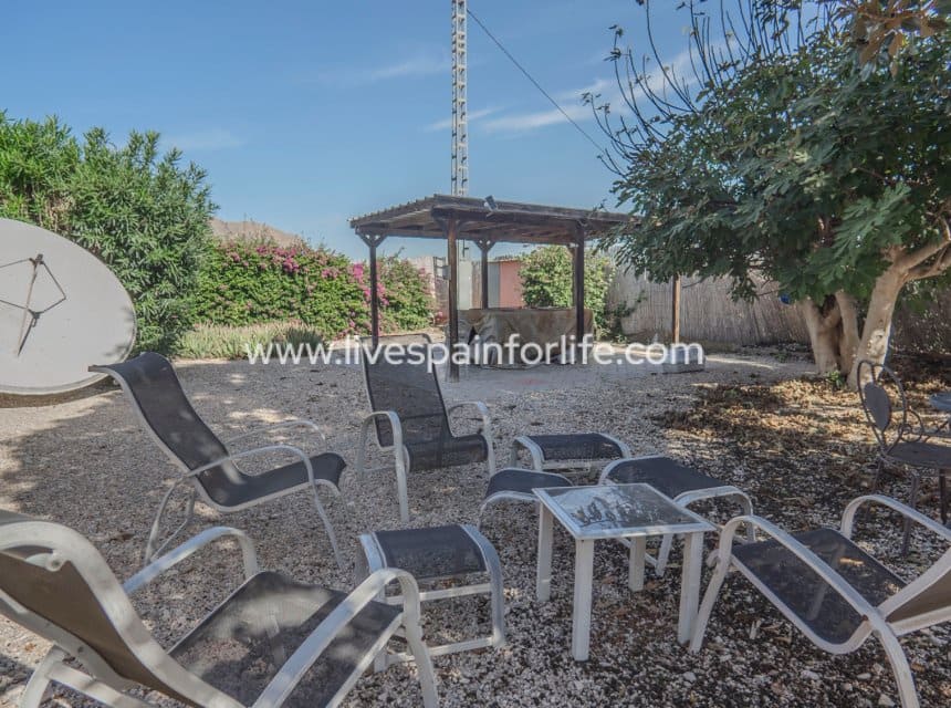 3 makuuhuone Maalaistalo myytävänä paikassa San Bartolome mukana uima-altaan - 350 000 € (Ref: 10144712)