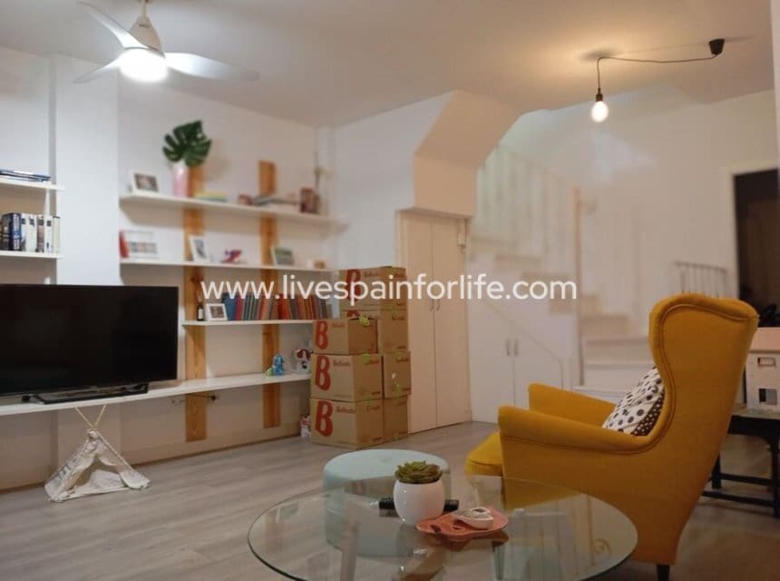 2 bedroom Townhouse for sale in Guardamar del Segura with pool garage - € 269,000 (Ref: 10144714)