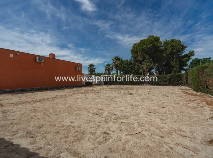 6 soverom Villa til salgs i Heredades med svømmebasseng garasje - € 595 000 (Ref: 10144727)