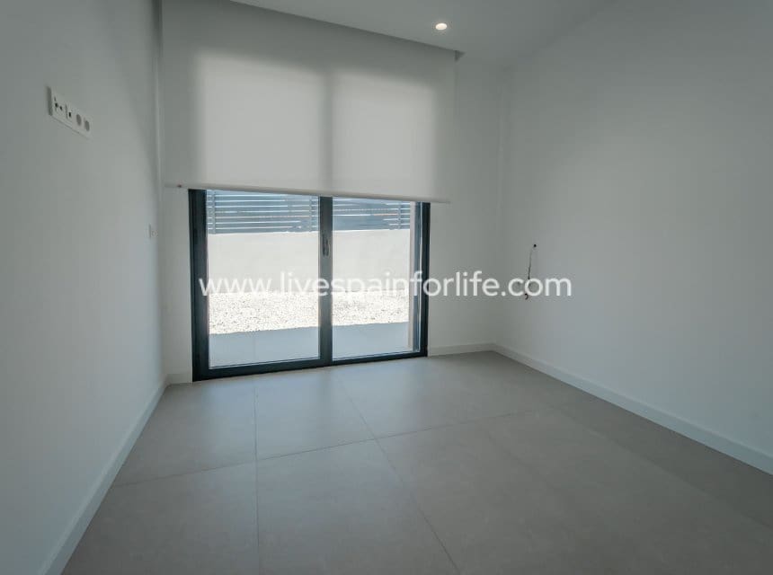 3 camera da letto Villa in vendita in Ciudad Quesada con piscina garage - 690.000 € (Rif: 10144729)