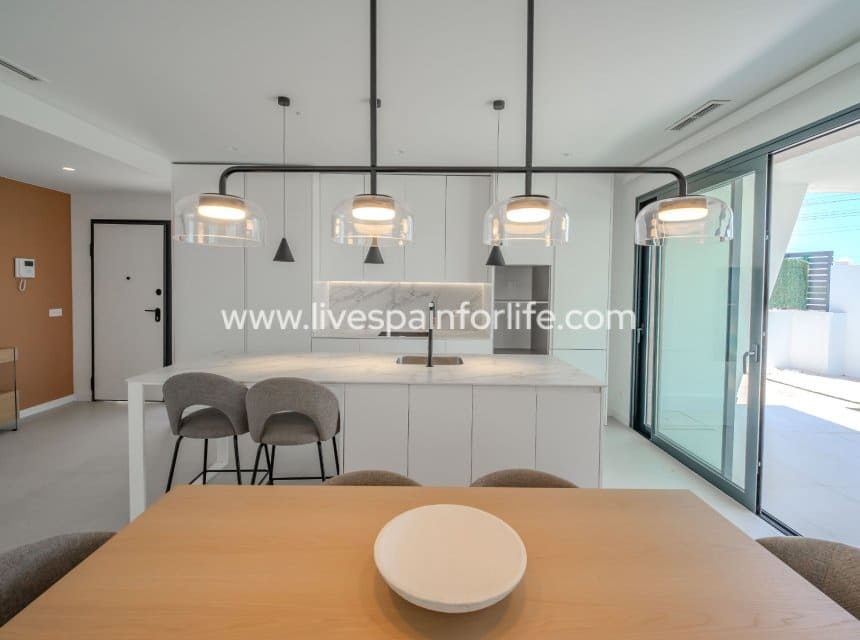 3 camera da letto Villa in vendita in Ciudad Quesada con piscina garage - 690.000 € (Rif: 10144729)