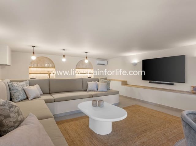 5 slaapkamer Villa te koop in Ciudad Quesada, Rojales met zwembad garage - € 1.250.000 (Ref: 10144730)