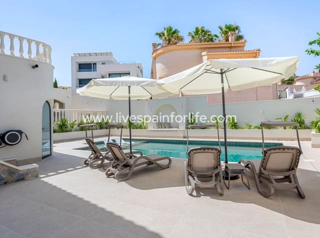 5 slaapkamer Villa te koop in Ciudad Quesada, Rojales met zwembad garage - € 1.250.000 (Ref: 10144730)