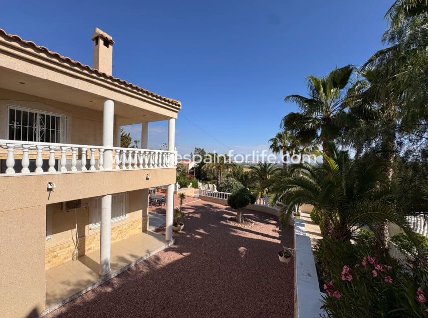 3 soverom Villa til salgs i Algorfa med svømmebasseng garasje - € 650 000 (Ref: 10144731)