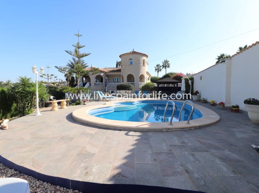 5 chambre Villa/Maison à vendre à Algorfa avec piscine garage - 649 950 € (Ref: 10144732)