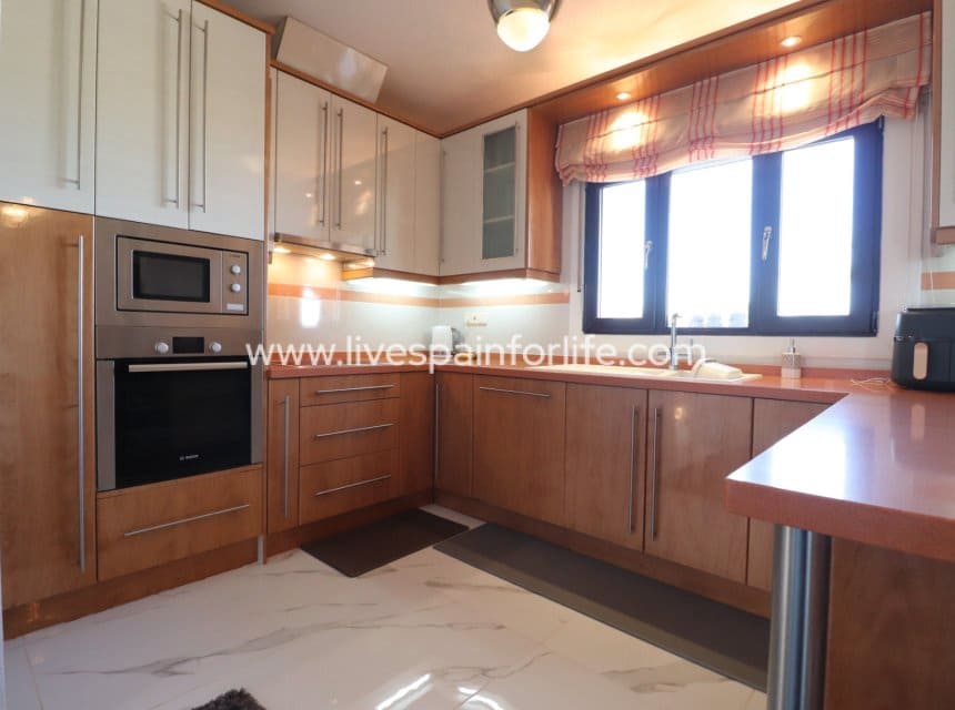 5 chambre Villa/Maison à vendre à Algorfa avec piscine garage - 649 950 € (Ref: 10144732)