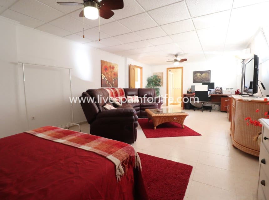 5 chambre Villa/Maison à vendre à Algorfa avec piscine garage - 649 950 € (Ref: 10144732)