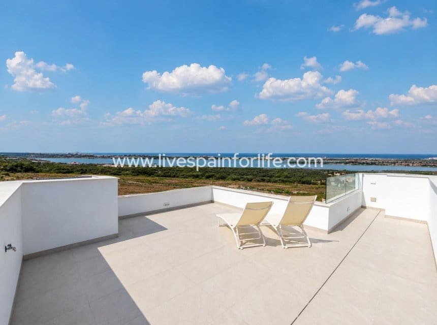 3 soveværelse Villa til salg i Vistabella med swimmingpool garage - € 570.000 (Ref: 10144733)