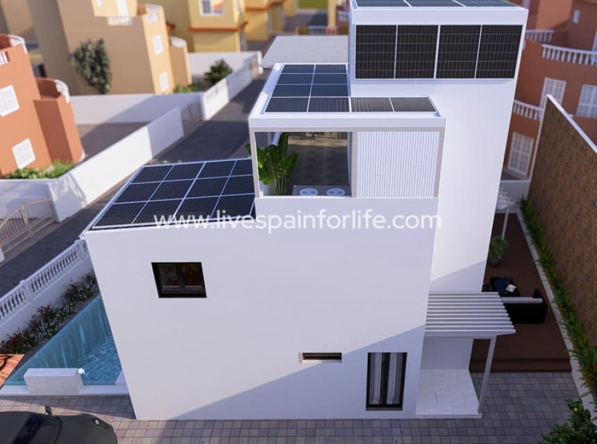 4 sovrum Villa till salu i Villamartin med pool - 799 000 € (Ref: 10144734)