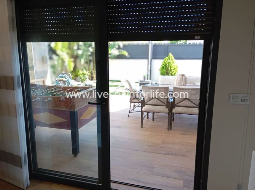 3 Zimmer Villa zu verkaufen in Daya Nueva mit Pool Garage - 750.000 € (Ref: 10144735)