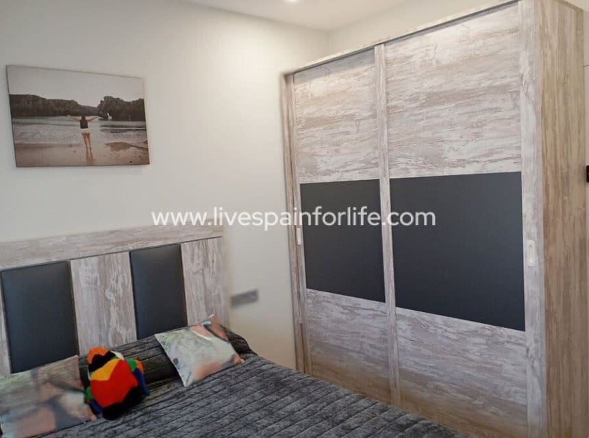 3 Zimmer Villa zu verkaufen in Daya Nueva mit Pool Garage - 750.000 € (Ref: 10144735)