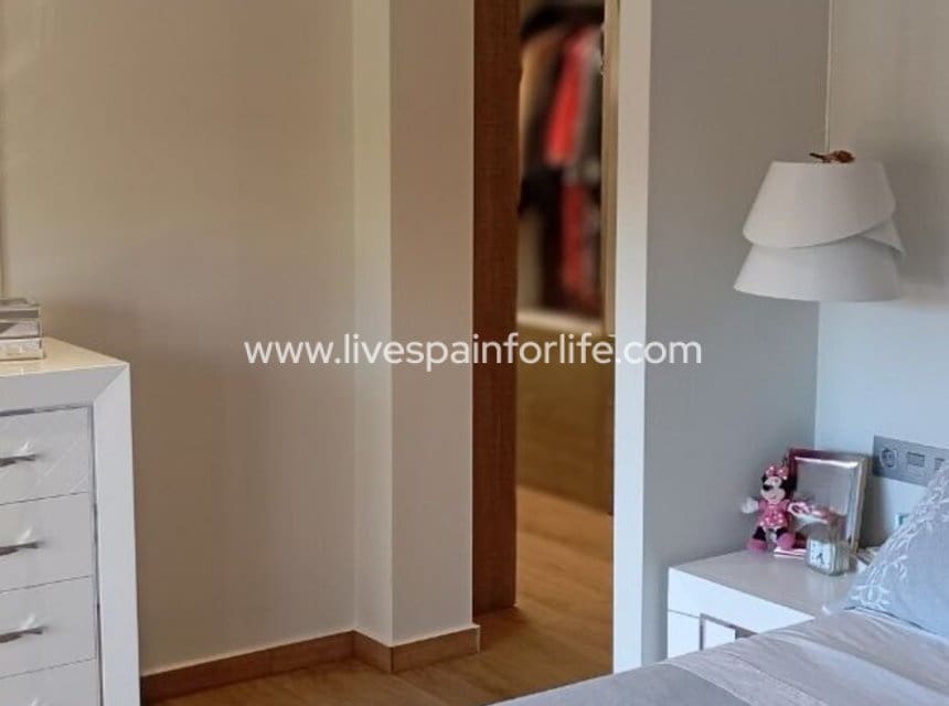 3 Zimmer Villa zu verkaufen in Daya Nueva mit Pool Garage - 750.000 € (Ref: 10144735)