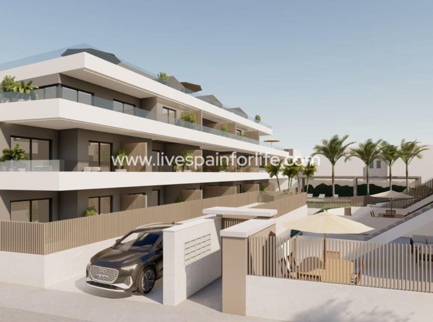 3 bedroom Apartment for sale in Pilar de la Horadada with pool garage - € 590,000 (Ref: 10153921)