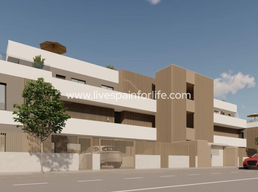 3 bedroom Apartment for sale in Pilar de la Horadada with pool garage - € 590,000 (Ref: 10153921)